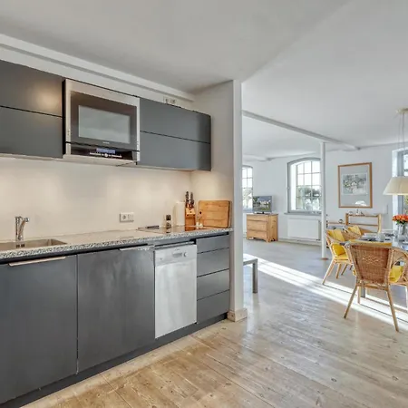 Appartamento 2 Bedroom Amazing In
