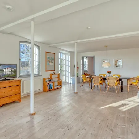 Appartamento 2 Bedroom Amazing In