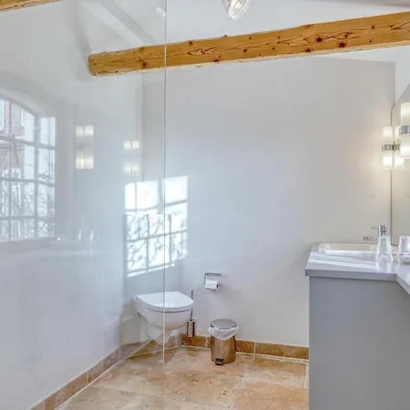2 Bedroom Amazing In *